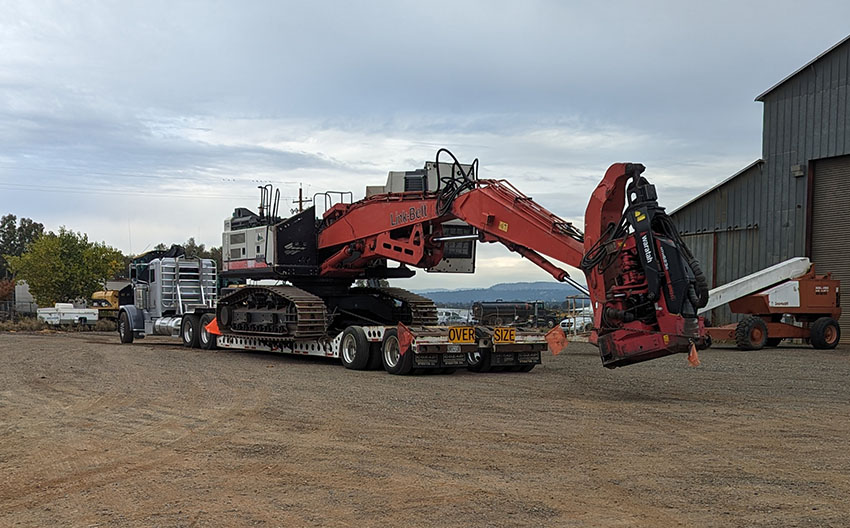 Oversize Trucking Image